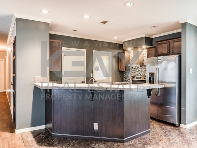 Building Photo - COMING SOON! Charming 3 bedroom home in Lafayette!