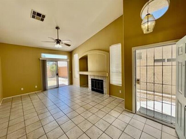 Building Photo - Single Story Summerlin Property!