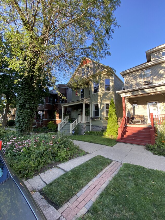 Primary Photo - 4721 N Campbell Ave