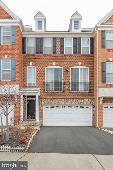 Photo - 23377 Lewis Hunt Square Unit Townhome