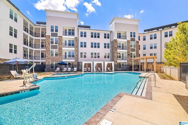 Foto del edificio - 3090 US-280