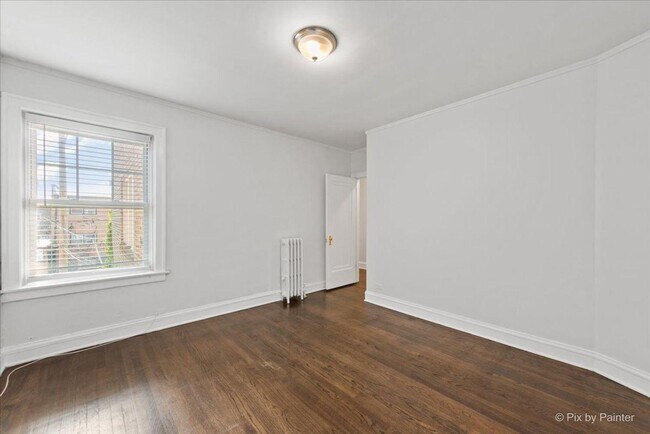 Foto del edificio - 5430 N Campbell Ave