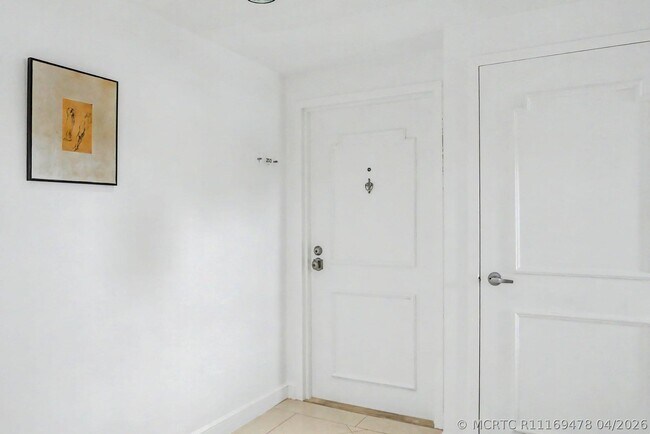 Foto del edificio - 4201 N Ocean Blvd