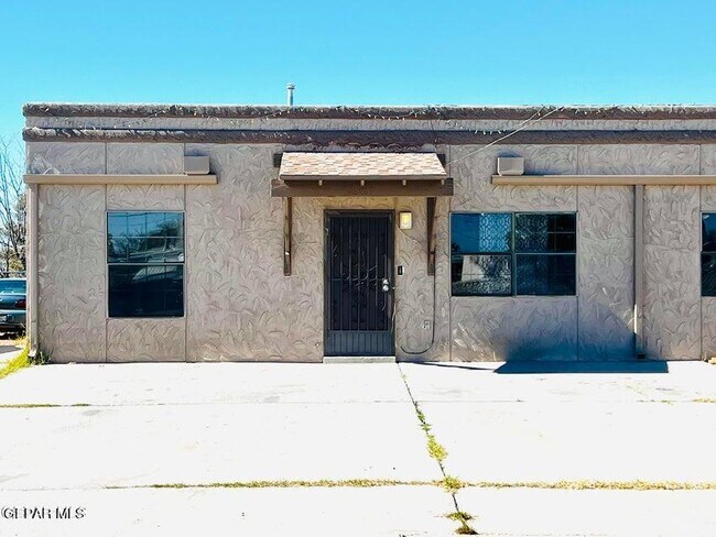 Foto del edificio - 2819 Wong Pl