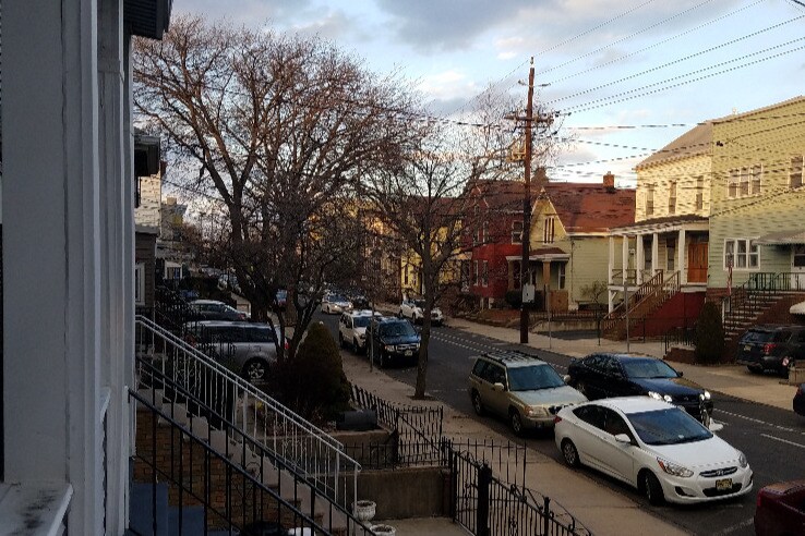 Primary Photo - 399 New York Ave