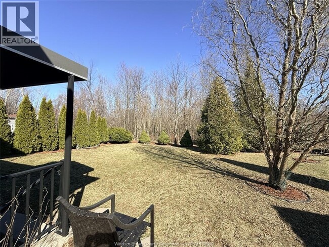 Building Photo - 1126 Banwell Rd