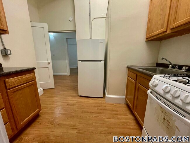 Building Photo - 1173 Boylston St