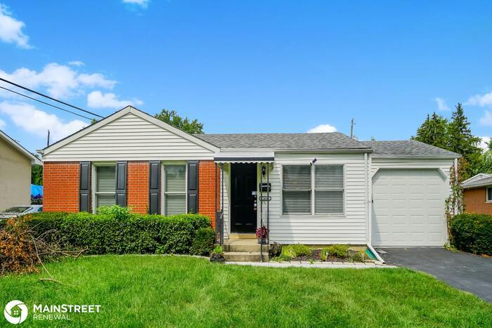 Primary Photo - 1460 N Chelmsford Sq, COLUMBUS, OH 43229