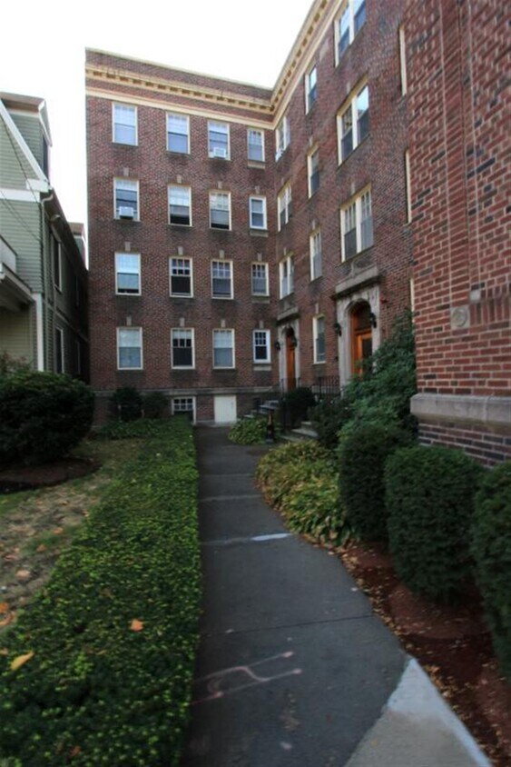 Primary Photo - 30 Langdon St
