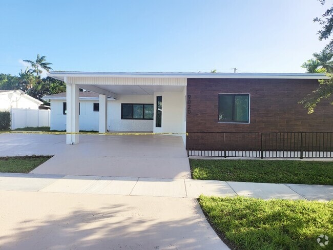 Building Photo - 9020 SW 198th Ter