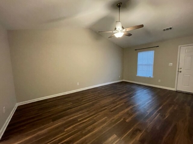 Foto del edificio - 4463 Belair Dr