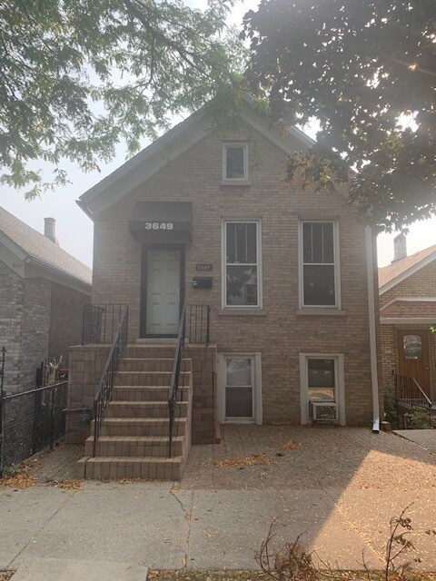 Foto principal - 3649 S Union Ave