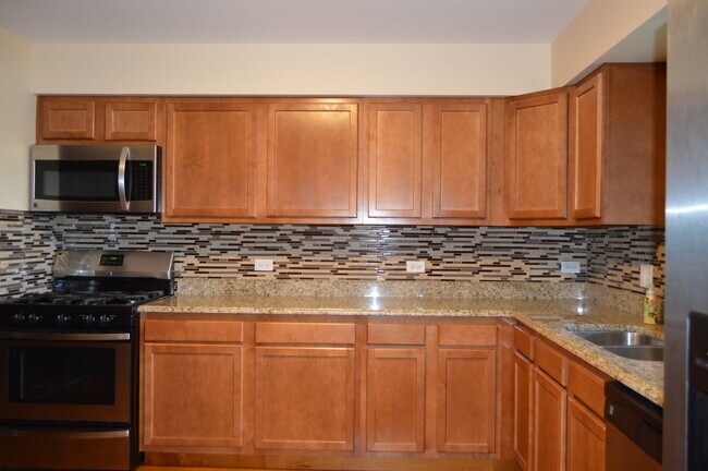 Foto del edificio - 360 Hiawatha Dr