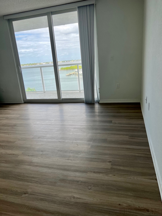 Building Photo - 2560 S Ocean Blvd