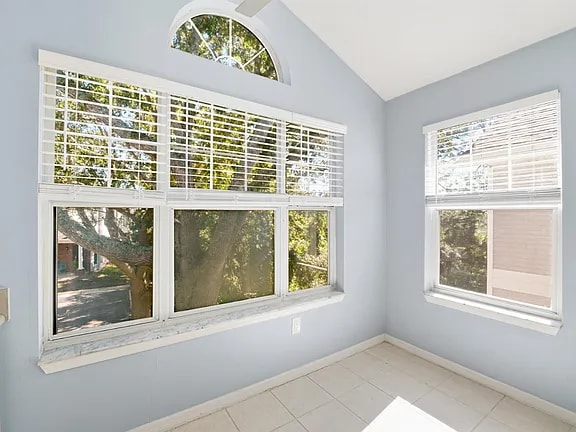 Foto del edificio - 29205 Harbour Vista Cir