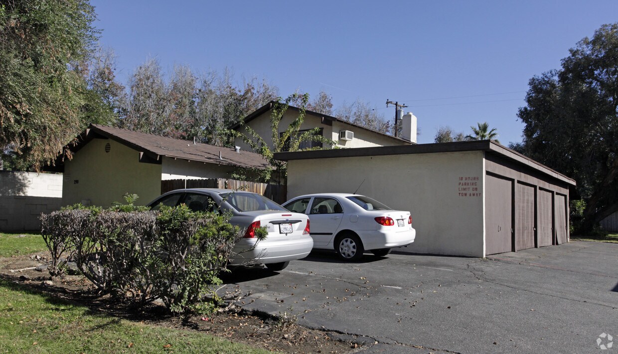 Primary Photo - 290 Spencer Ave