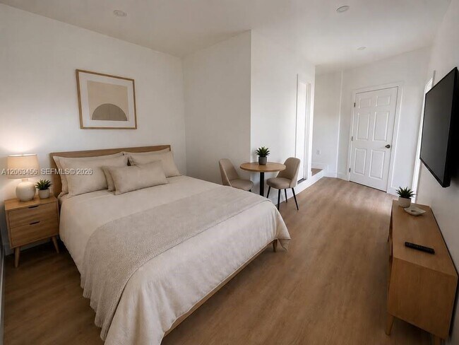 Foto del edificio - 670 NE 166th St