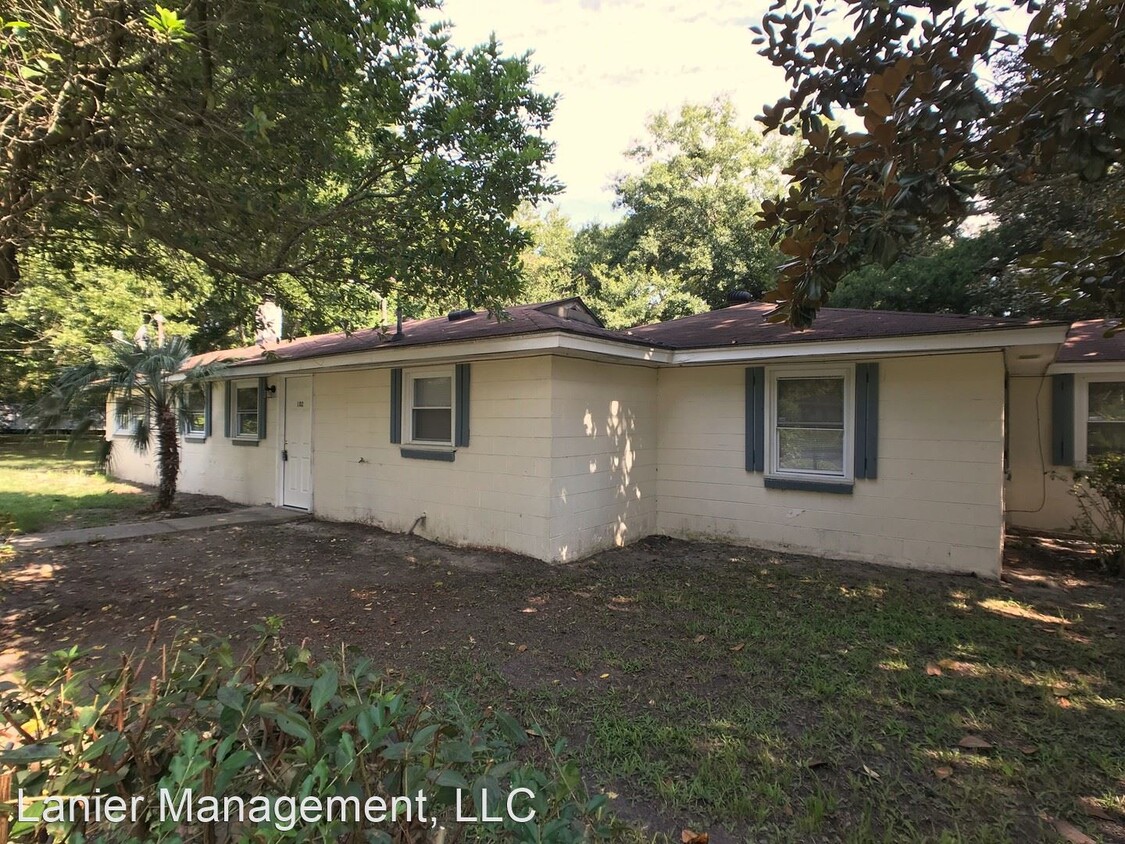 Primary Photo - 4 br, 2 bath House - 102 Vidalia Rd