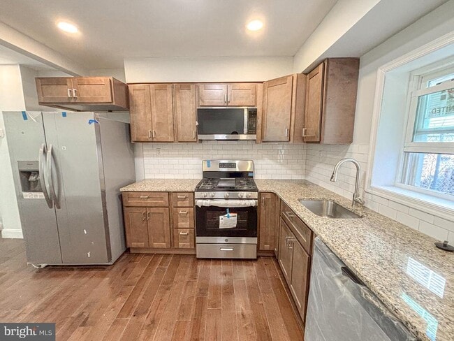 Foto del edificio - 1143 S Mole St