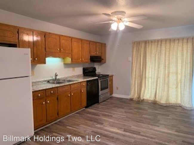 Building Photo - 2 br, 1.5 bath House - 6404 Rockford Drive...