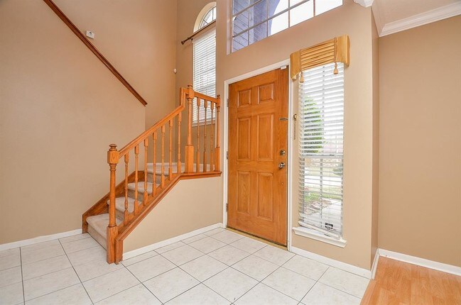 Building Photo - 12114 Paddock Way