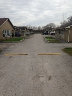 Building Photo - 130 Preston Ave