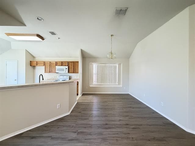 Foto del edificio - 8513 Cactus Flower Dr