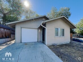 Building Photo - 476 W Plumb Ln