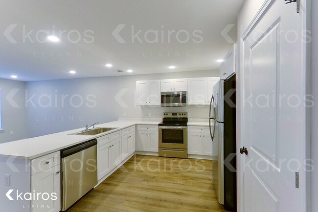 Building Photo - 22 Bungalow Cir