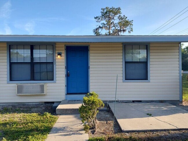 Building Photo - 1295 N Holland Pkwy