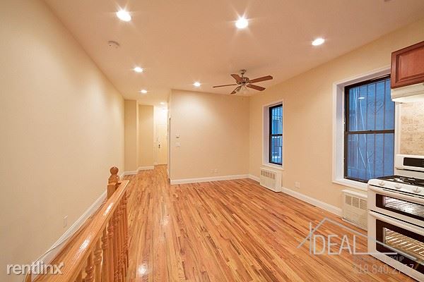 Foto del edificio - 484 Prospect Pl