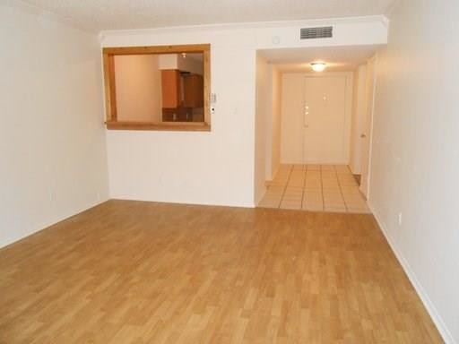 Building Photo - 5057 Ridglea Ln