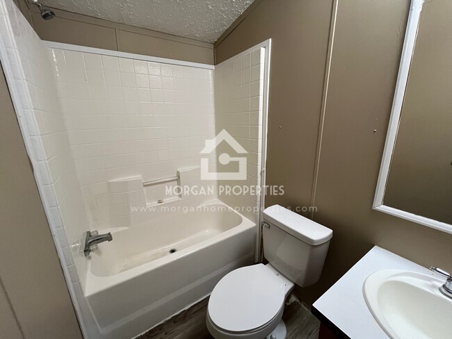 Foto del edificio - 1622 E 18th St