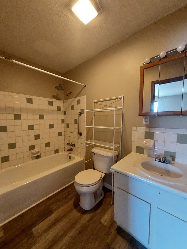 Foto del edificio - 437 S 2nd St