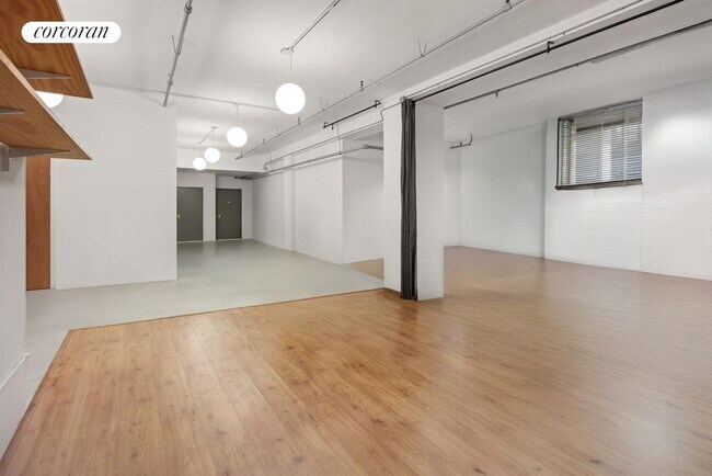 Building Photo - 105 Lexington Ave