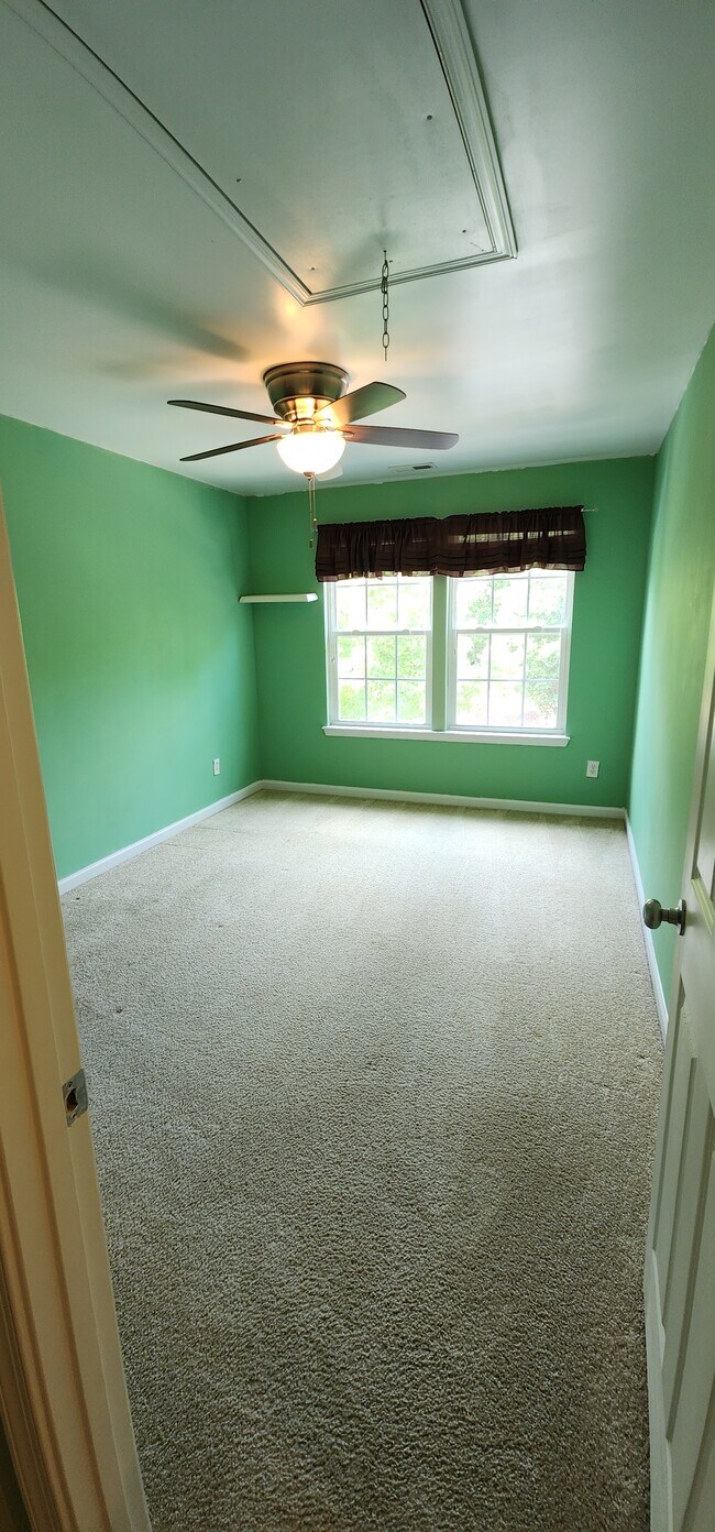 Foto del edificio - 709 Prospect Ln