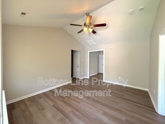 Building Photo - 5211 Windy Valley Dr