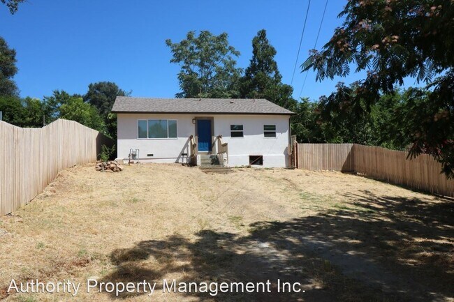 Building Photo - 3 br, 1.5 bath House - 1840 Laurel Ave.