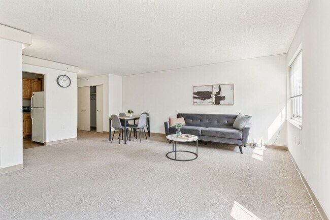 Foto del edificio - 1711 Bellevue Ave
