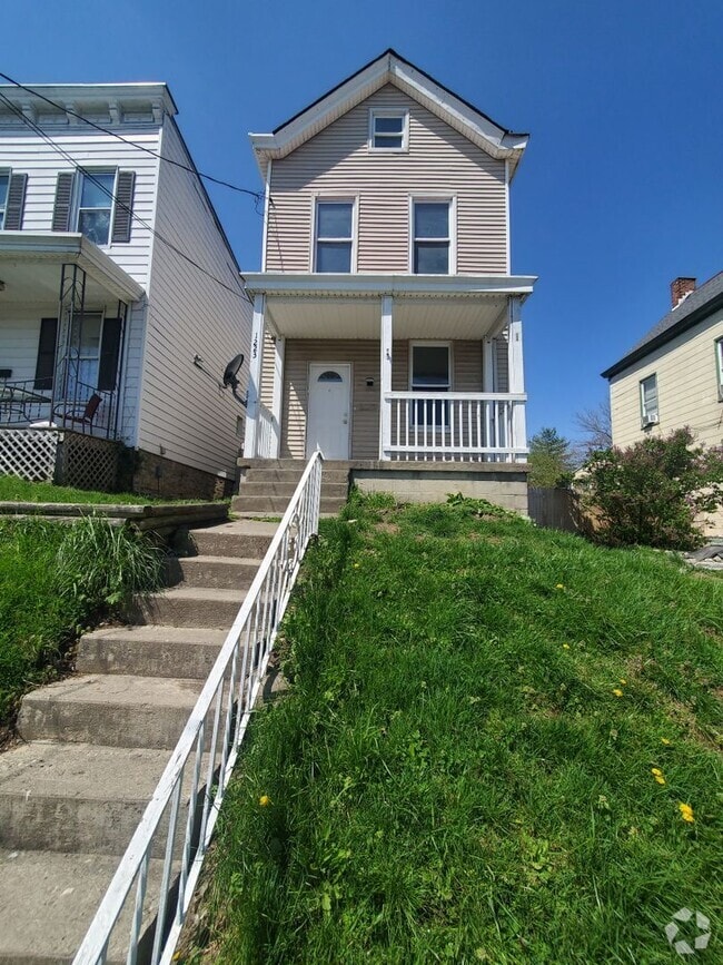 Building Photo - 1223 Texas Ave