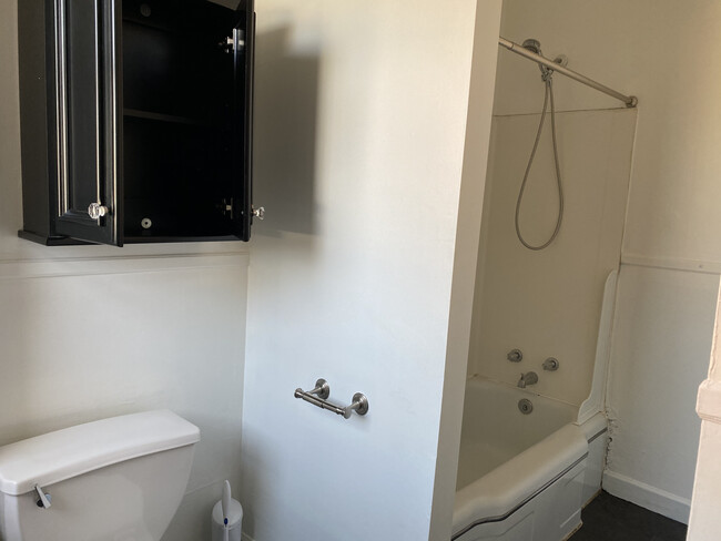 Bathroom - 730 Shawnee St