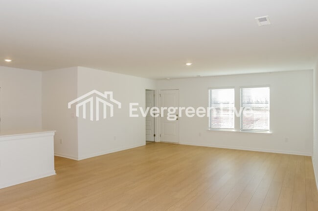 Foto del edificio - 178 Labrador Ln