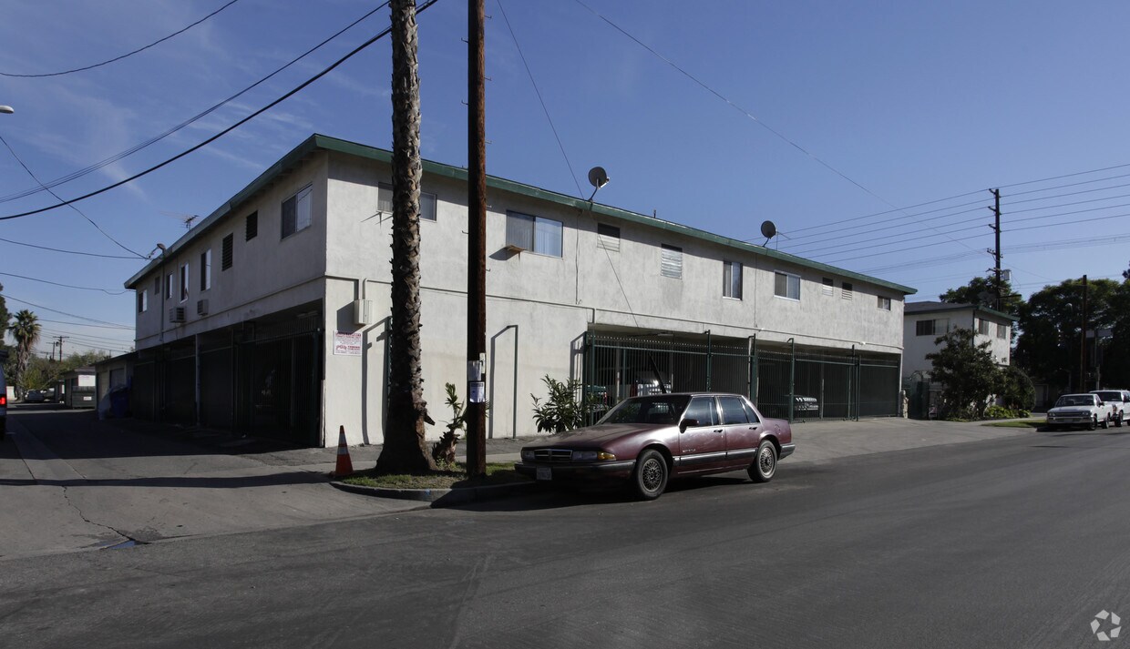 Foto del edificio - 12255 Vanowen St