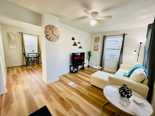 Foto del edificio - 1316 Whiting St SW