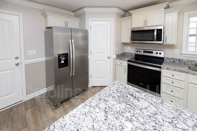 Foto del edificio - 467 Timberwood Dr