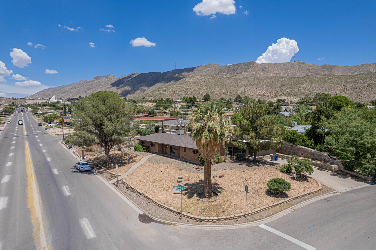 4200 N Stanton St, El Paso, TX 79902 House Rental in El Paso, TX