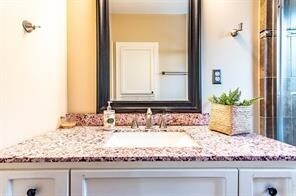 Foto del edificio - 231 Cody St