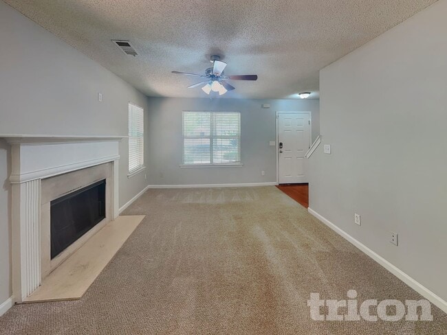 Building Photo - 135 Williams Bluff