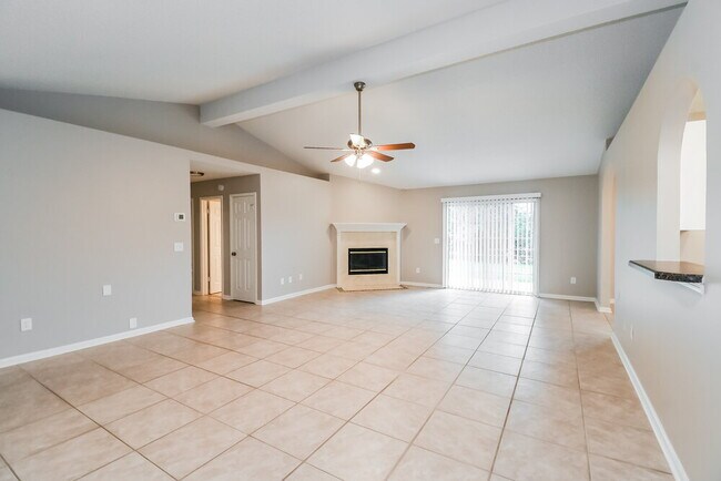 Building Photo - 401 Baybrook Dr
