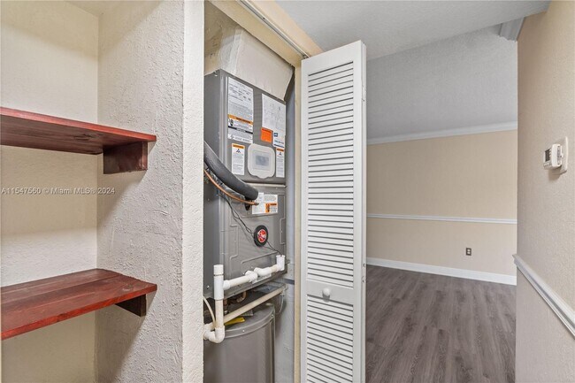 Foto del edificio - 9441 SW 76th St